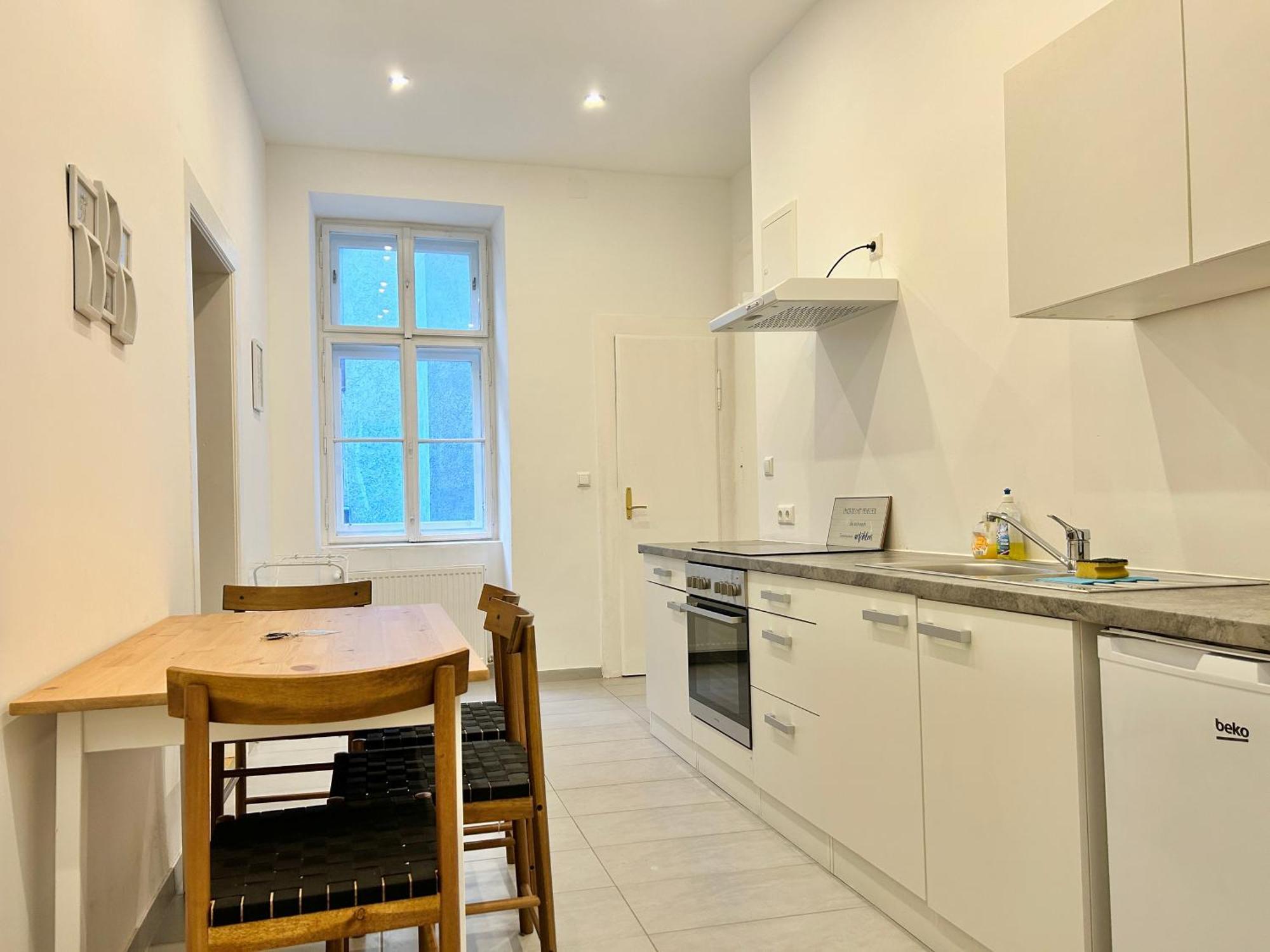 Spacious Apartment - 15 Min To Center Виена Екстериор снимка